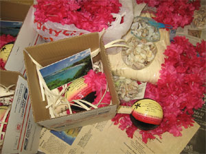 Click to enlarge - Personalized custom painted bridal favors, wedding invitations, centerpieces