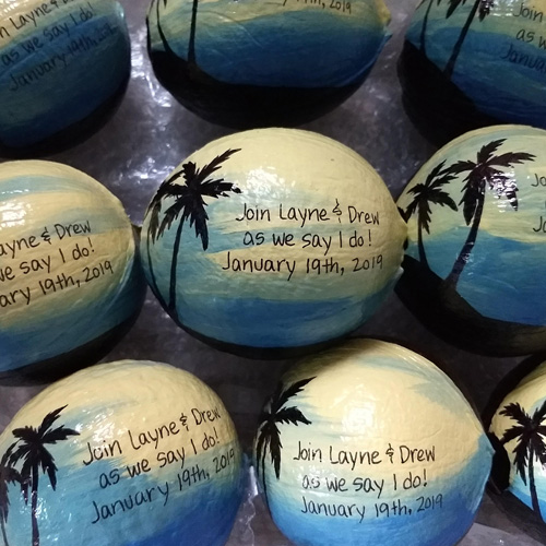 Send a coconut invitation hand painted for your event